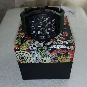 Ed Hardy MENS WATCH ED HARDY SQUARE MENS WATCH GREEN SILICONE STRAP NEW